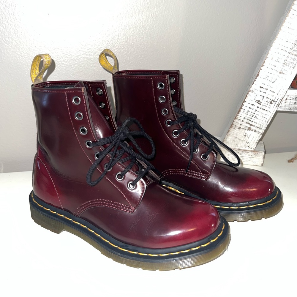 Dr. Martens 1460 Cherry red